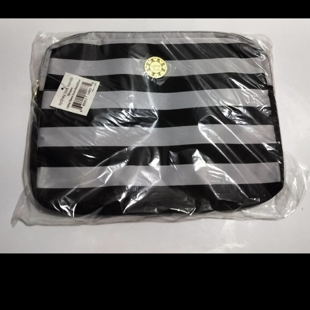Syndey LOVE Black and Gray Striped Pouch - Picture 3 of 5